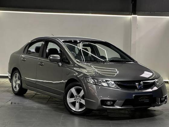 HONDA CIVIC 1.8 LXS 16V FLEX 4P MANUAL HONDA CIVIC 1.8 LXS 16V FLEX 4P MANUAL
